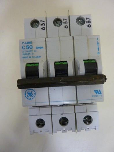 Used GENERAL ELECTRIC / GE Circuit Breaker V07350 #64216