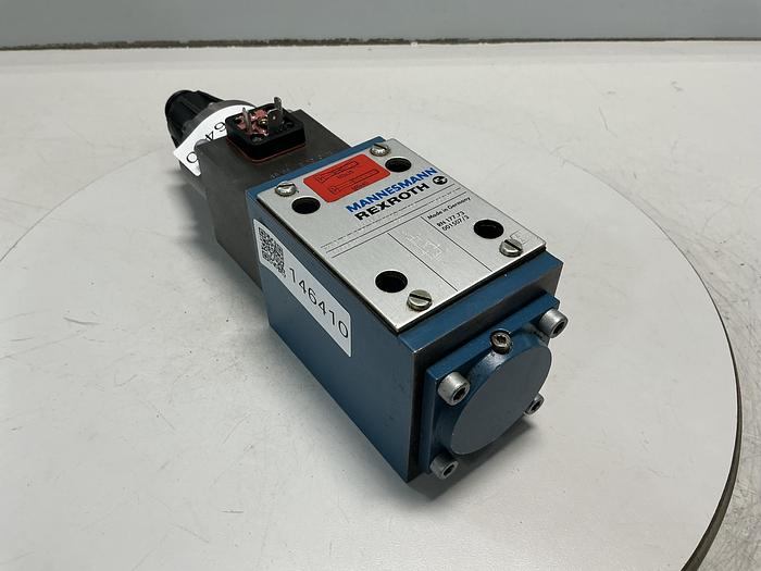 Used MANNESMANN REXROTH 4WRE 10 EA64-14/24K4/V-468