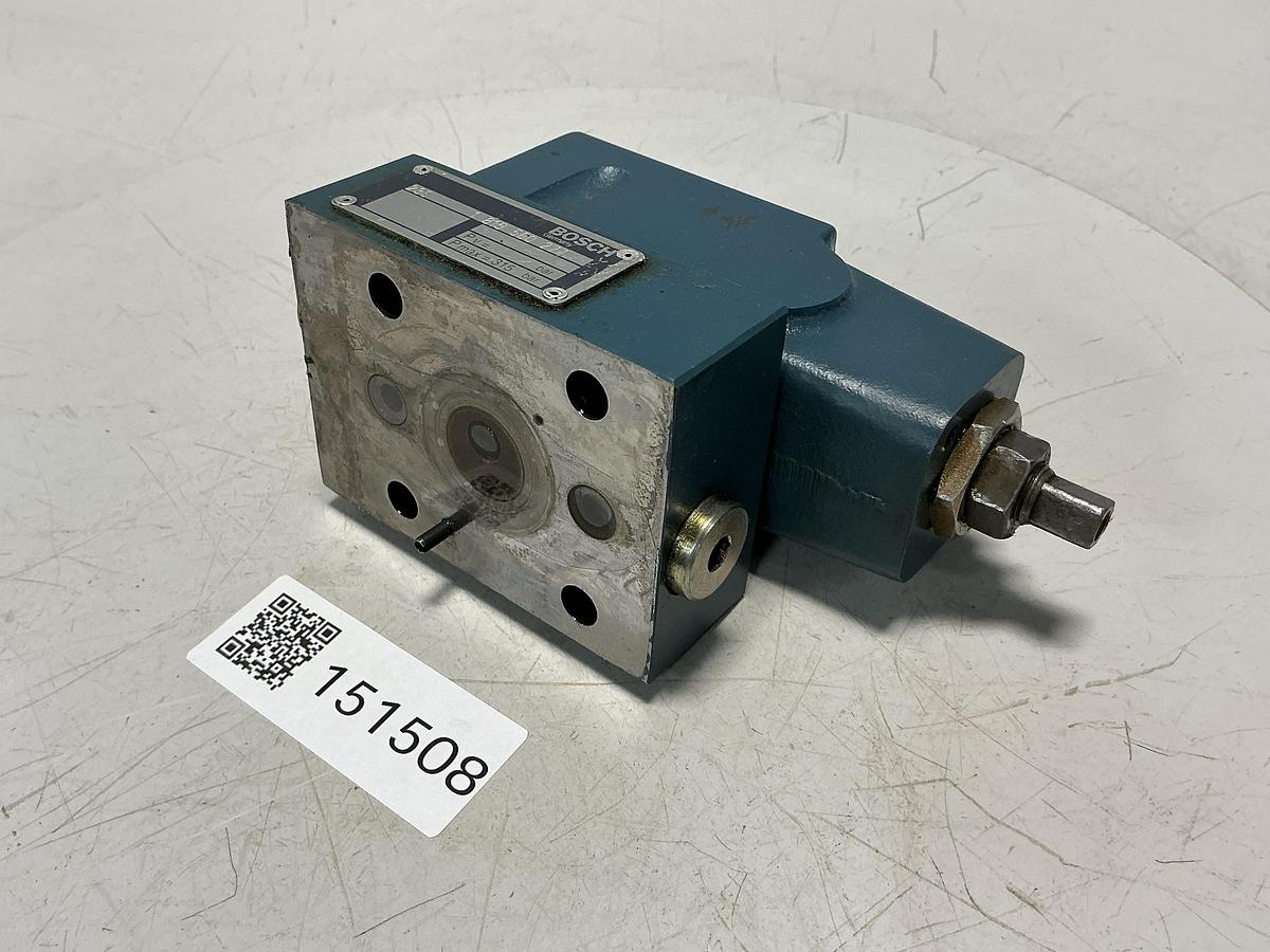 Used BOSCH 0 811 104 101