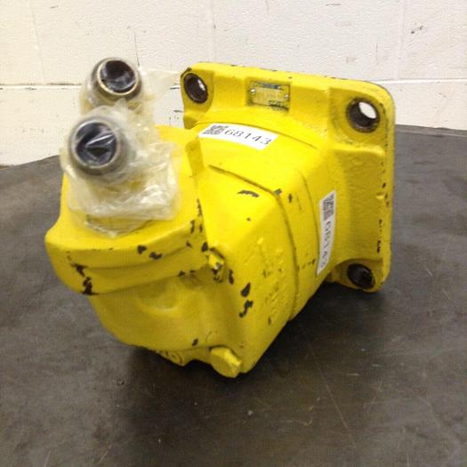 Used CHAR LYNN Hydraulic Screw Motor 128 1007 004 Used