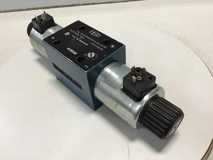 Used BOSCH Valve 081WV10P1V1004WS024/00D51 USED