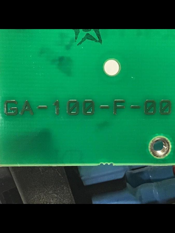Used GAMMAFLUX Hot Runner Output Board GA-100-F-00 Used