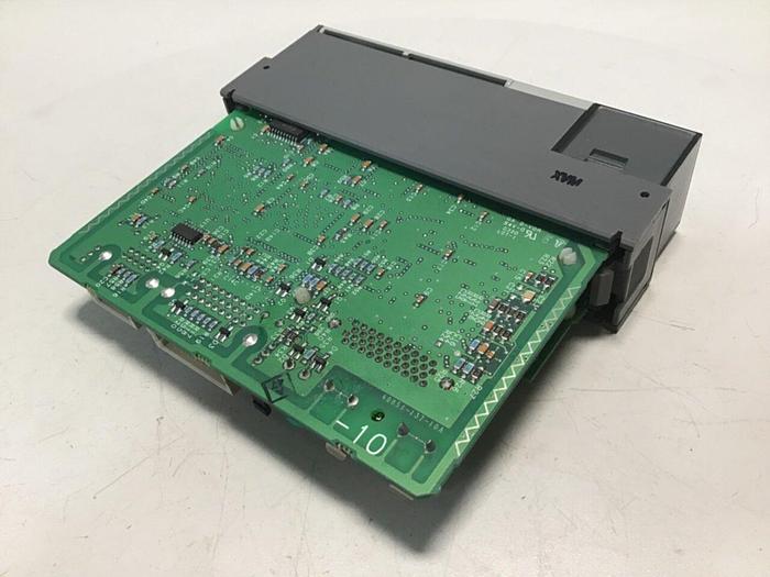 Used ALLEN BRADLEY 5/04 Processor Module 1747-L542 SER C Used