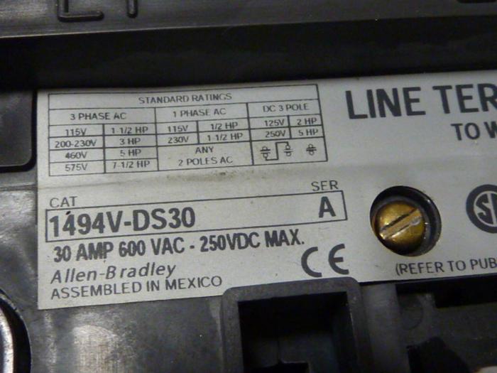 Used ALLEN BRADLEY 30 Amp Disconnect Switch 1494V-DS30 SER A #57396