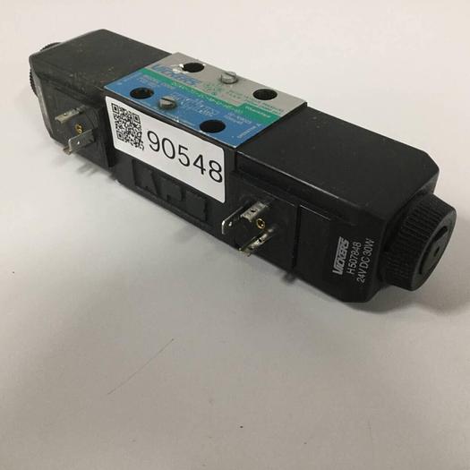Used VICKERS Valve DG4V-3S-2C-M-U-H5-60 #90548
