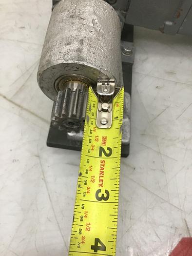 Used MITSUBISHI Gearmotor w/ Feed Throat Slide GM-JW Used