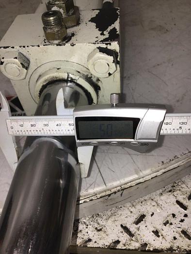 Used VICKERS Injection Sled Cylinder 3.25/2X32.48 USED #136608