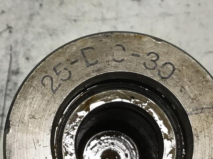 Used VICKERS Cartridge Valve Insert 25-D10-30 USed