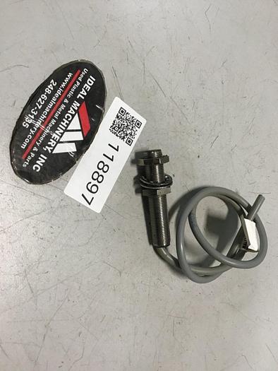 Used BALLUFF Photoelectric Sensor BES 516-325-SA56 #118897