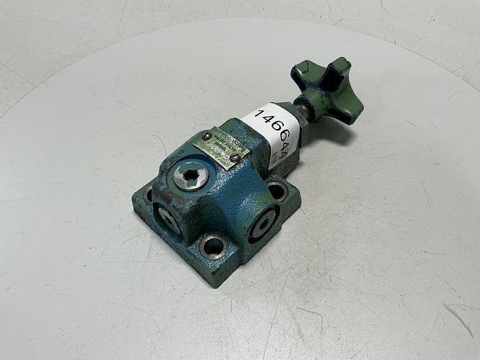 Used SPERRY VICKERS CGR02FK30