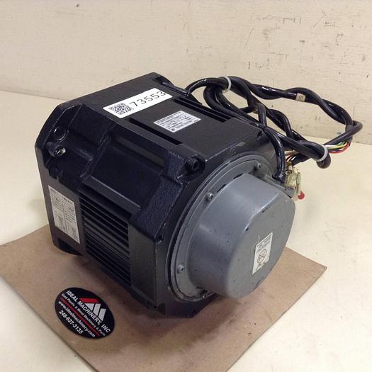 Used YASKAWA ELECTRIC AC Servo Motor USADED-13YRW11 #73553