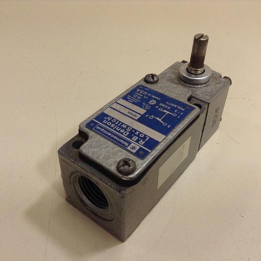 Used TELEMECANIQUE Lox-Switch C2JK05 #72395