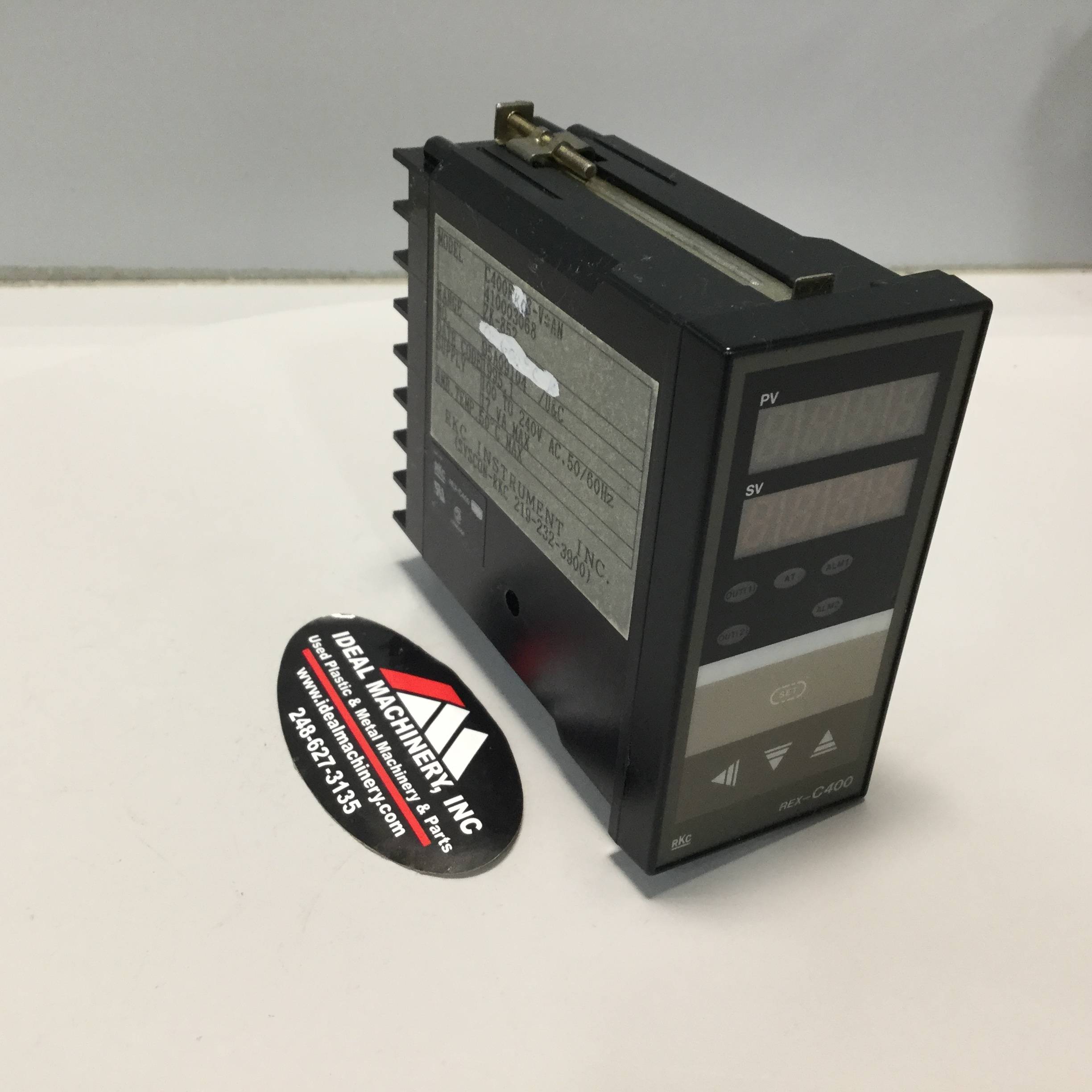 Used RKC Temperature Control REX-C400FK03VAN USED