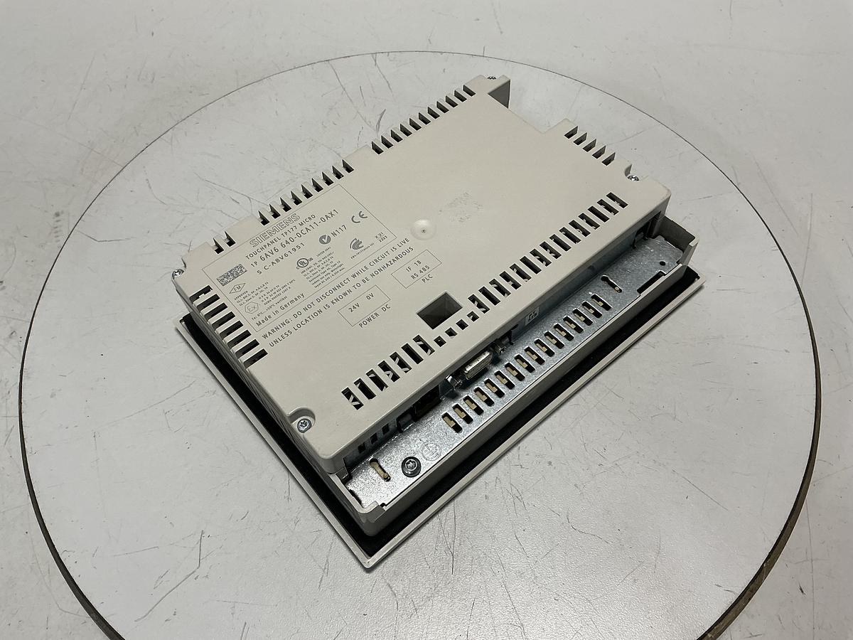 Used SIEMENS 6AV6 640-0CA11-0AX1