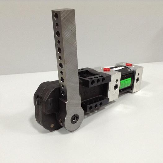 Used DESTACO Pneumatic Hold Clamp 991PMAR-010M-225A-37-11 #90066