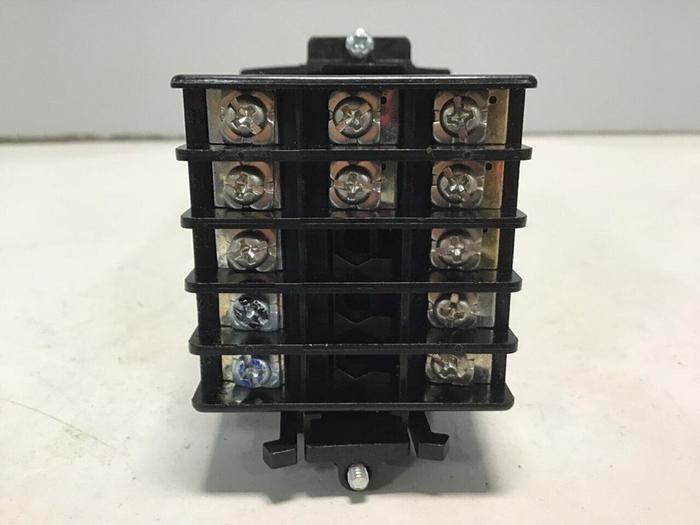 Used LOVE CONTROLS Temp Controller 16C-3 #144908