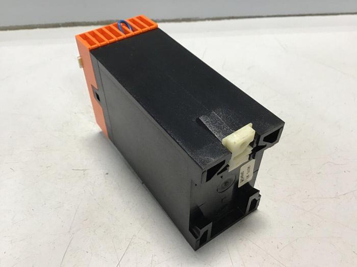 Used E DOLD & SOHNE KG Emergency Stop Module BD5987.02/001 #125399