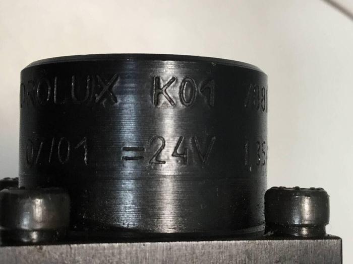 Used MOOG Valve CCE25A6RH1X06P15B12 #98342