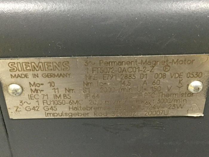 Used SIEMENS Permanent Magnet Motor 1FT5072-0AC01-2-Z Used