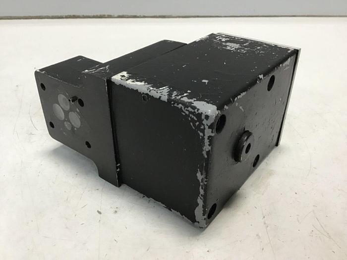 Used VICKERS Proportional Pressure Control Valve EHST-3-FVE-30 USED