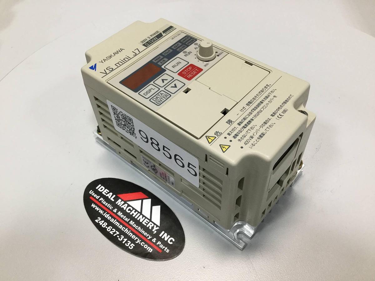 Used YASKAWA VS Mini J7 Inverter CIMR-J7AA20P1 USED