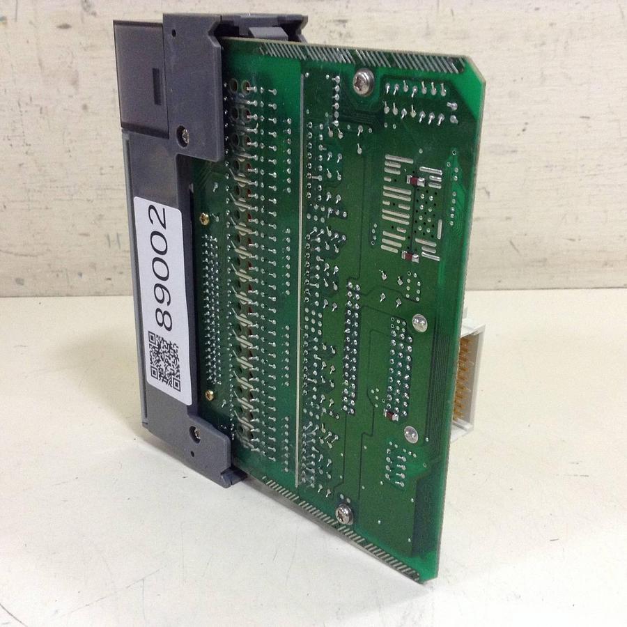Used ALLEN BRADLEY Input Module 1746-IV32 SER C Used