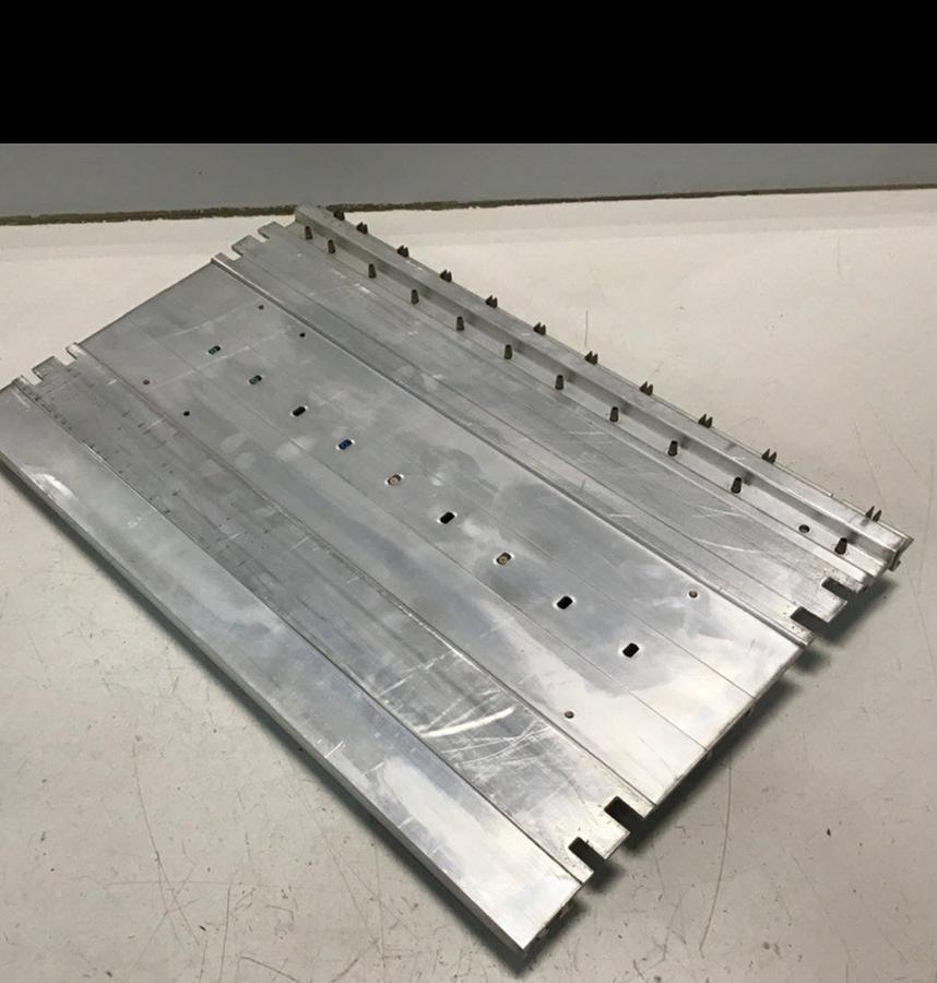 Used SIEMENS Rack Simatic S5 6ES5 700-2LA12 USED