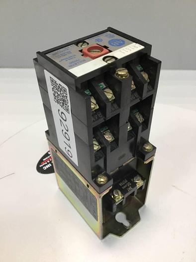 Used ALLEN BRADLEY Relay 700DC-P800Z24 #92919