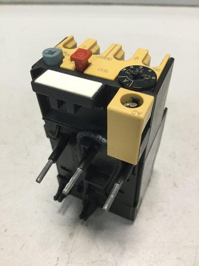 Used ALLEN BRADLEY Contactor 193-BSB42 SER B #104024