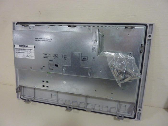 Used SIEMENS Operator Panel 6AV6 542-0CC10-0AX0 Used