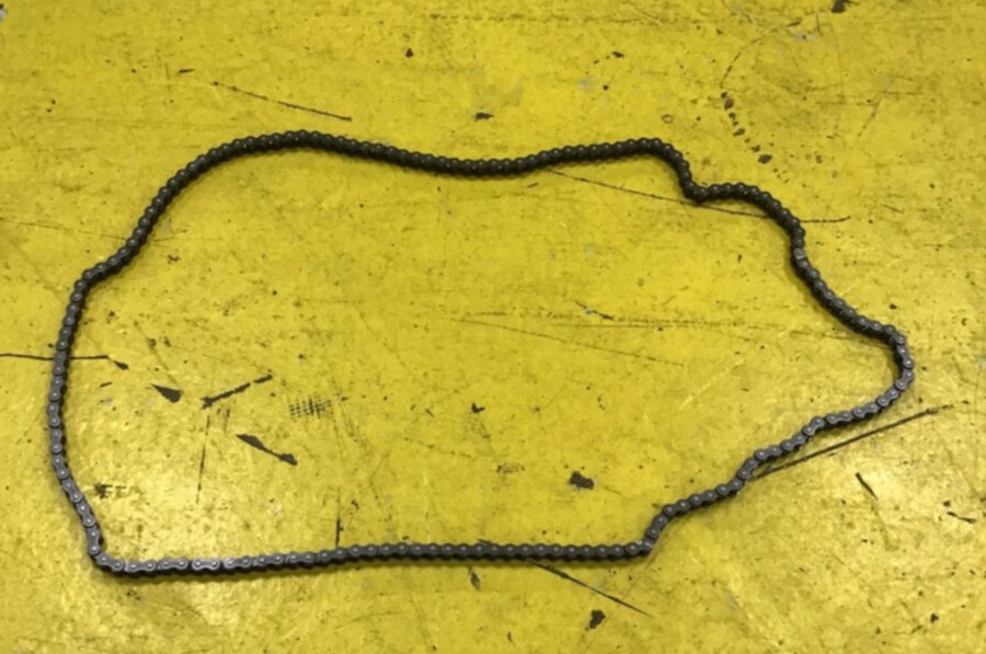 Used CINCINNATI MILACRON Chain VV85-4.44 / DHDC USED 