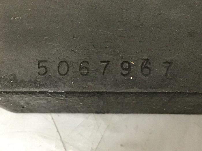 Used CINCINNATI MILACRON Crosshead Support 5067967 #131679