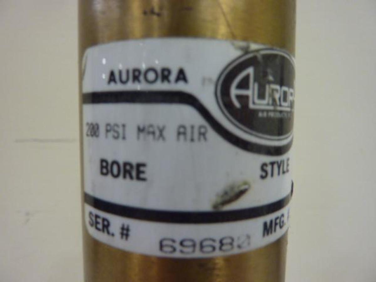 Used NOVATEC Station / Tee Valve 4IN ST VLV USED