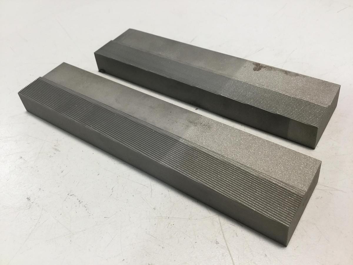 STERLING DIE BoltMaker Flat Die 2 Piece Set 4-N1-S6-903 Used