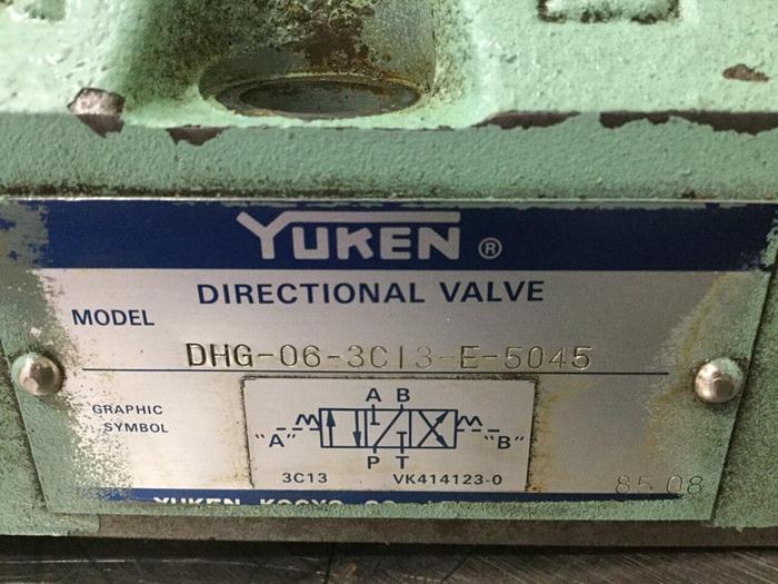 Used YUKEN Directional Valve DHG-06-3CI3-E-5045 #112029