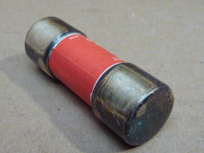 Used CELLO LITE 20 Amp Fuse JG1-20A #33636