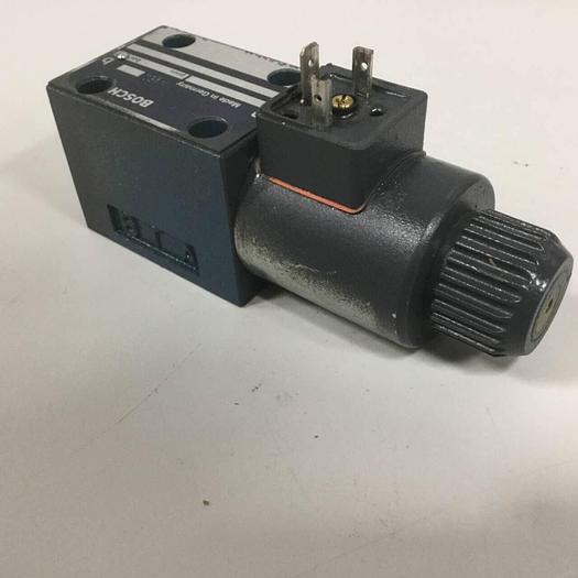 Used BOSCH Directional Valve 0 810 091 227 #90910