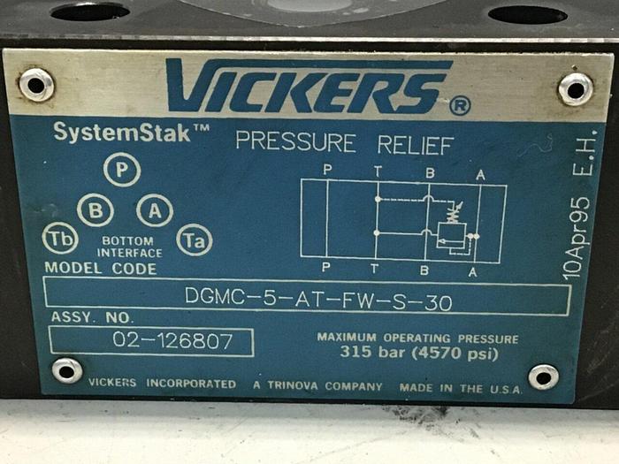 Used VICKERS Pressure Relief Valve DGMC-5-AT-FW-S-30 #132092