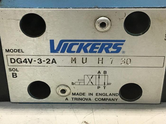 Used VICKERS Valve DG4V32AMUH730 #137501
