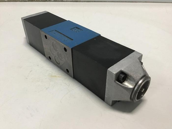 Used ARBURG Hydraulic Valve 4WE6G7353/BG24NK4/A07 SO39 USED