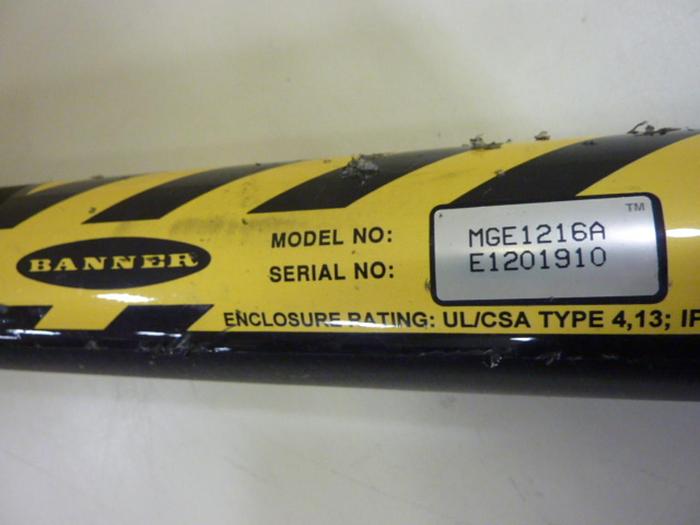 Used BANNER ENGINEERING Light Curtain MGE1216A #59754