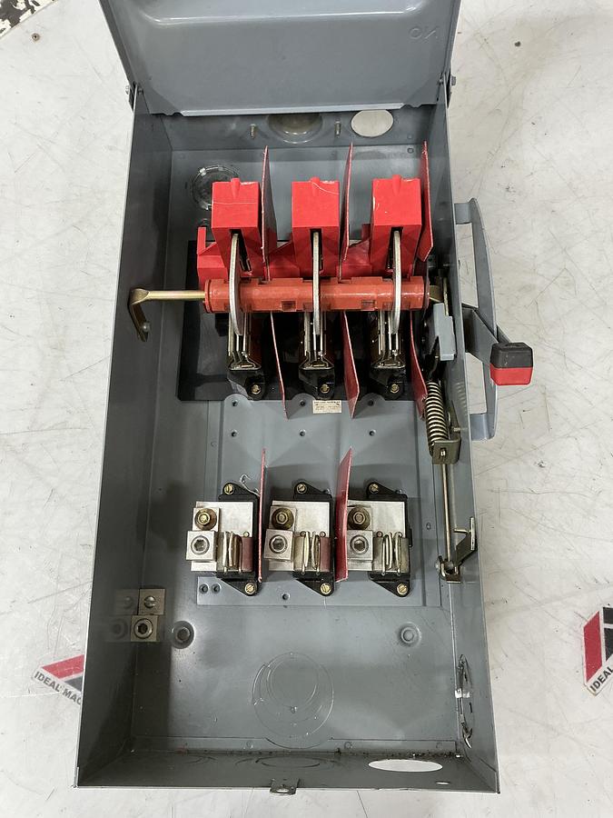 Used SQUARE D H-364-RB