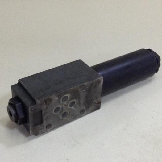Used MANNESMANN REXROTH Hydraulic Valve ZDR6DP241150YM12 #72628