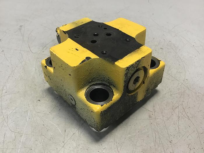 Used VICKERS CVCS-32-C3-S2-W-125-11-S32 Valve #143621