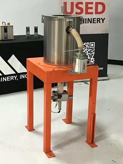 Used MOTAN Drying Hopper w/ Booster Heater BH/240V/1+2 KW Used