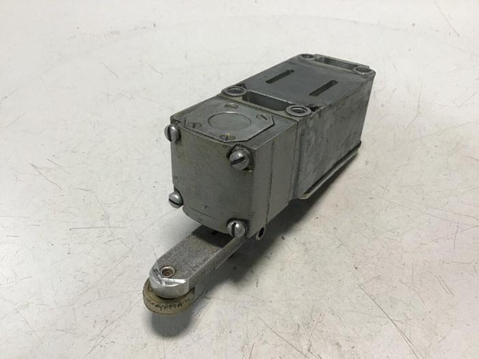 Used RB DENISON Limit Switch C2-JD05 #121215