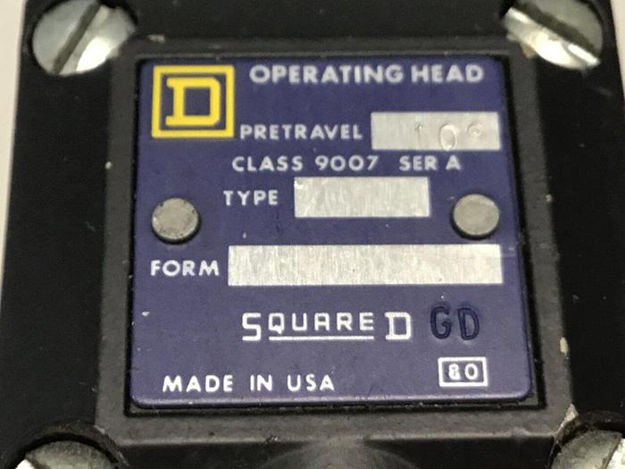 Used SQUARE D Limit Switch 9007-AEQ2699 #121422