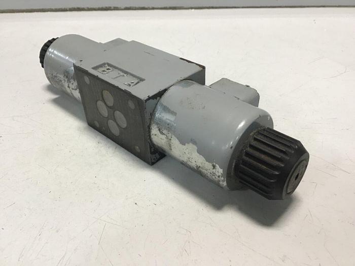 Used BOSCH Valve 9810231433 #138413