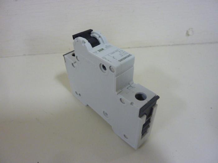 Used SIEMENS 2 Amp Circuit Breaker 5SY4102-7 #46941