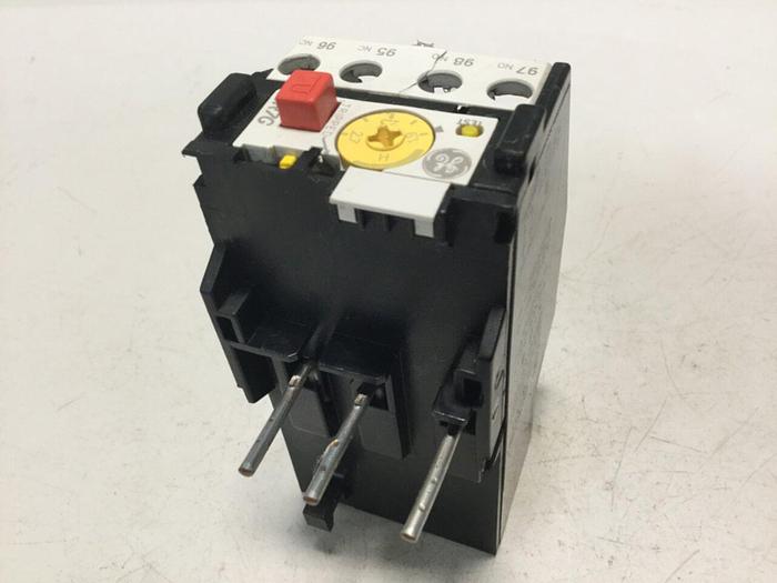 Used GENERAL ELECTRIC Overload Relay CR7G1TH #104029